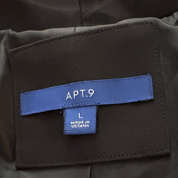 Apt. 9 Classic Black blazer - Picture 2 of 2